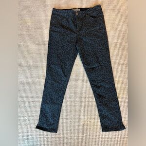 Nordstrom Brand Wit and Wisdom grey leopard jeans